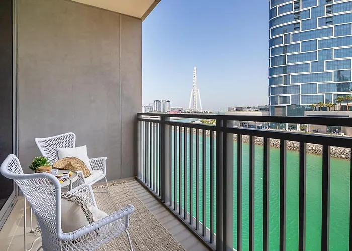 Frank Porter - 5242 Emaar Tower